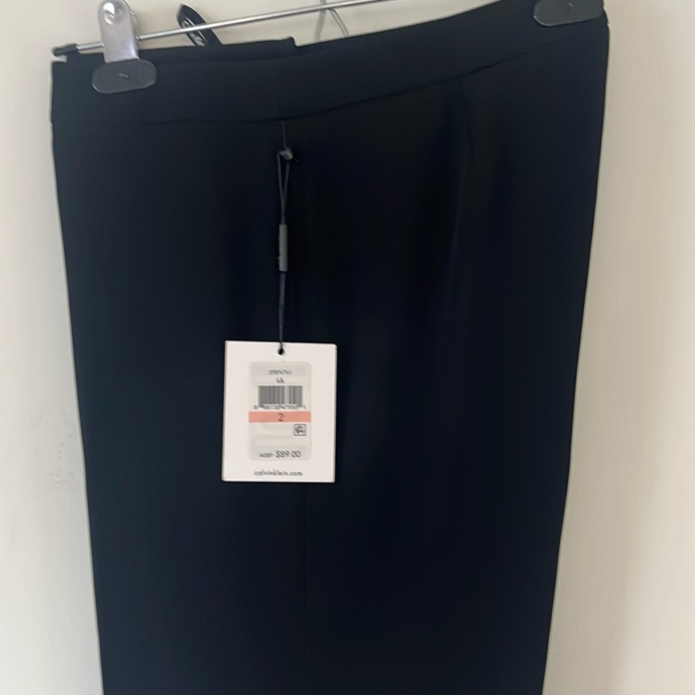 Calvin Klein suits women’s black pants. Size 2. (NWT)